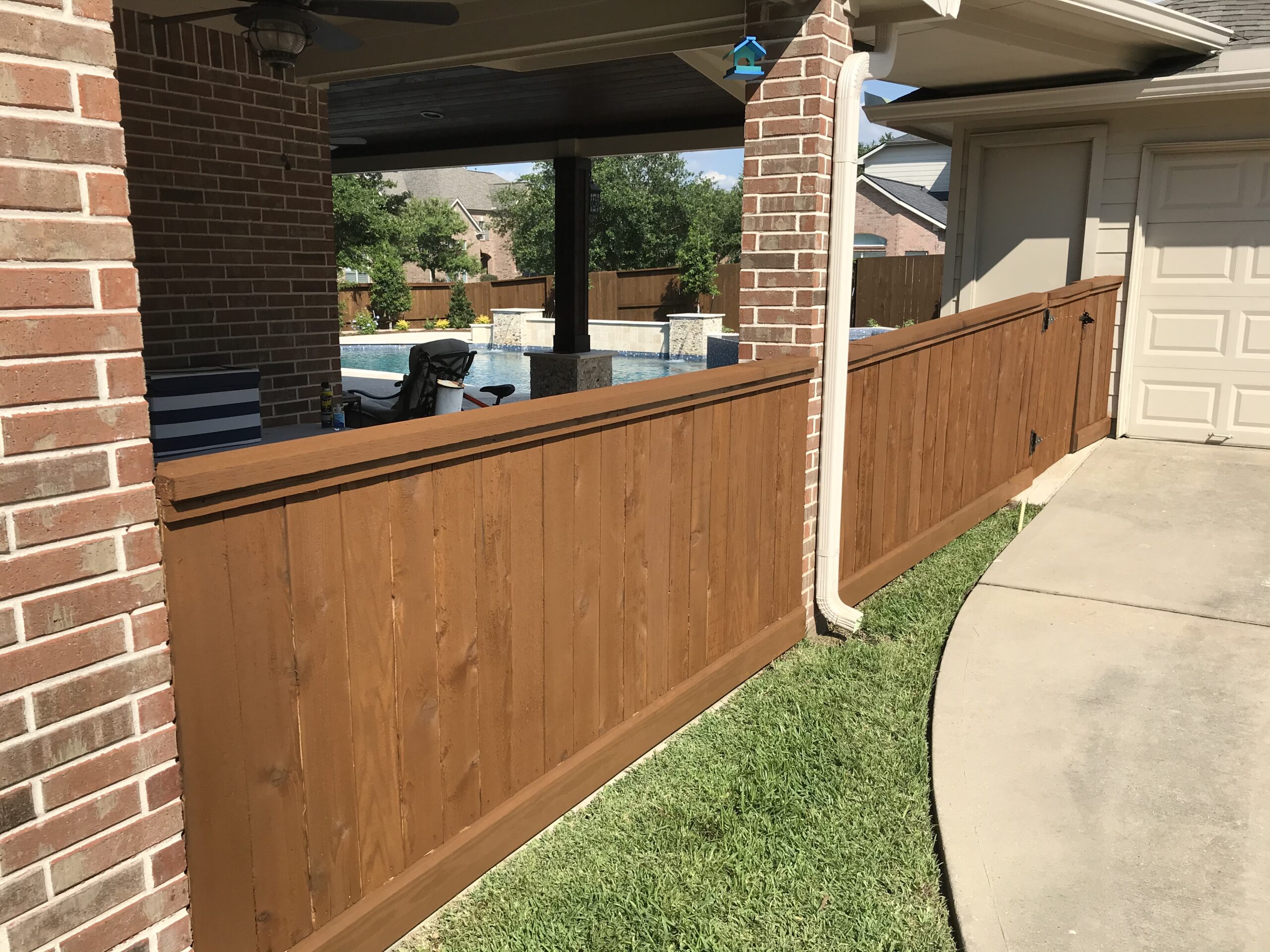 Nashville Fence Staining